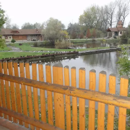 Svet Úžice