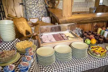 게스트하우스 Svet Úžice