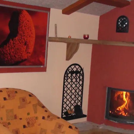 بيت ضيافة Svet Úžice