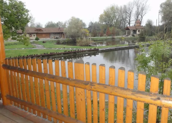 Svet Úžice